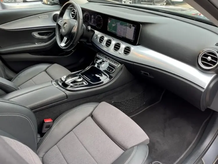Mercedes-Benz E-Classe — foto 15
