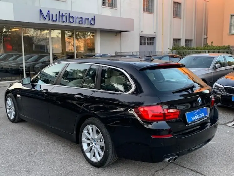 BMW 5 serie — foto 13