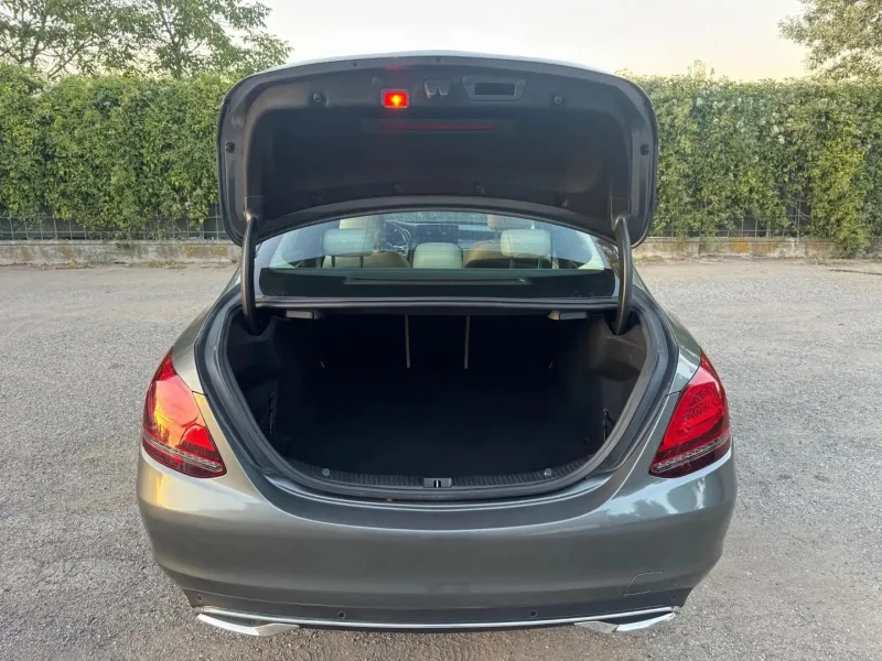 Mercedes-Benz Classe C-W205 C 220 d 4Matic Auto Sport — foto 13