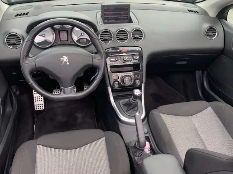Peugeot 308 — foto 5