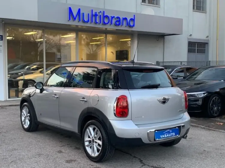 Mini Countryman — foto 1