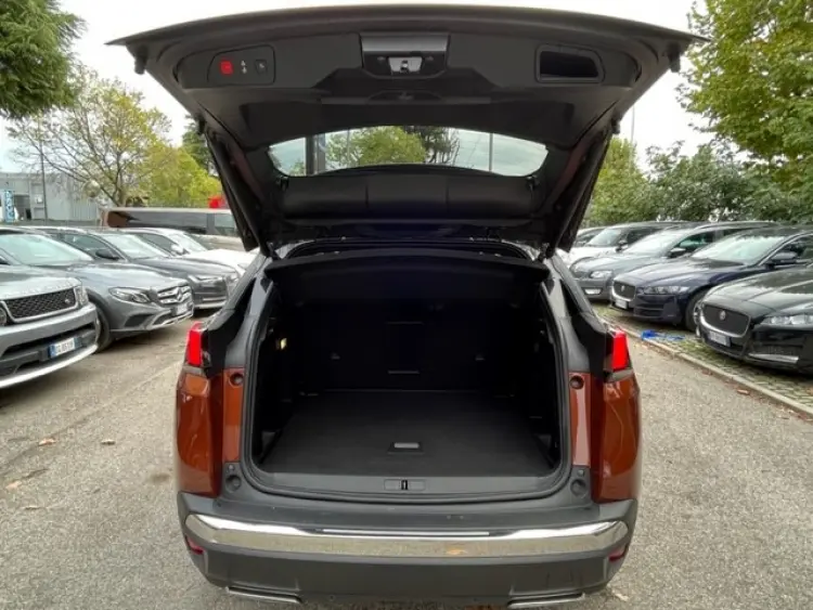 Peugeot 3008 — foto 12