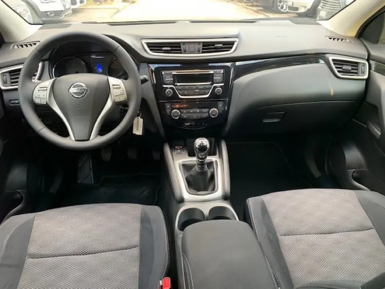 Nissan Qashqai — foto 7