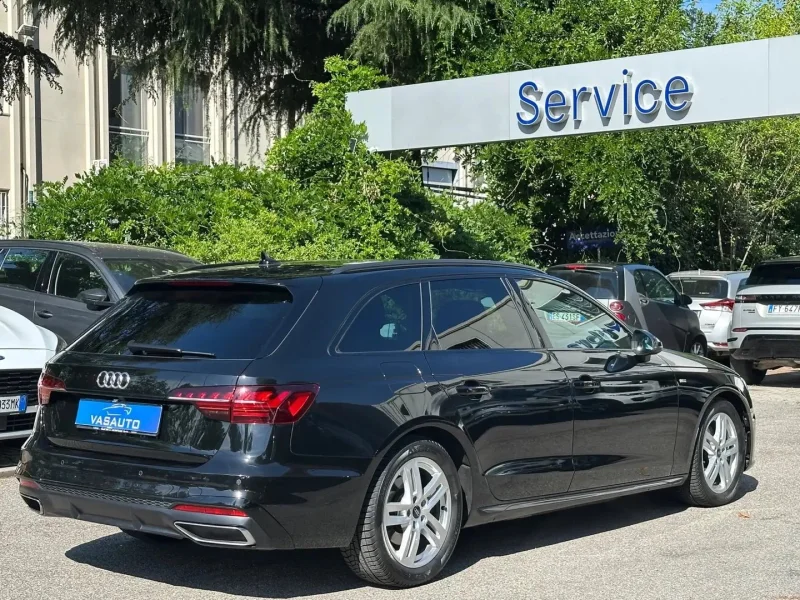 Audi A4 Avant 35 2.0 tdi mhev S Line edition 163cv s-tronic — foto 5
