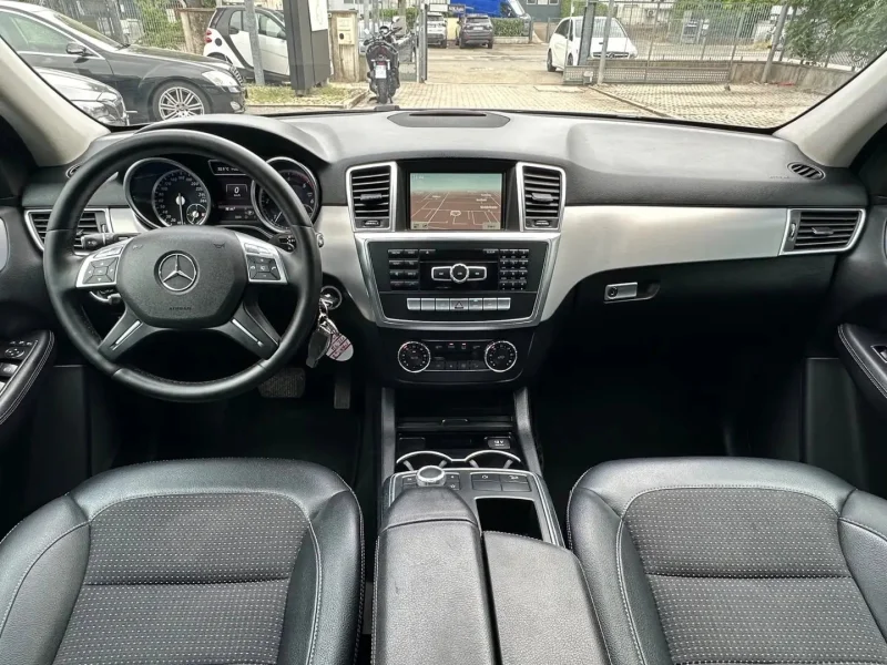 Mercedes-Benz Classe M ML 250 BlueTEC 4Matic Premium — foto 10