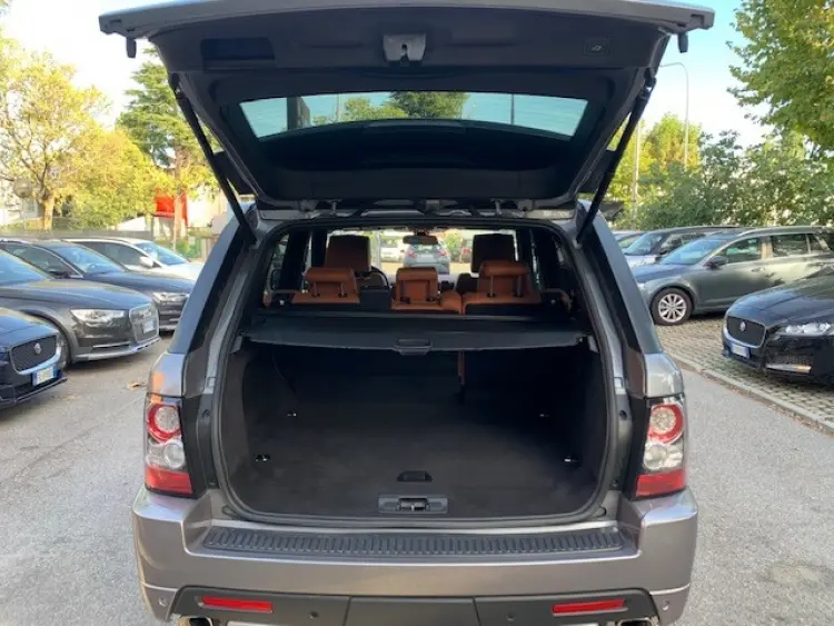 Land Rover Range Rover Sport — foto 13
