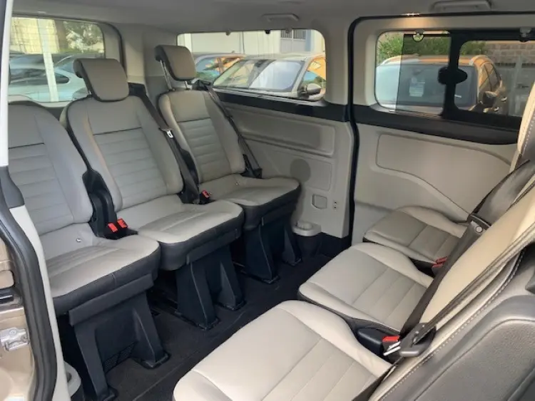Ford Tourneo Custom — foto 11
