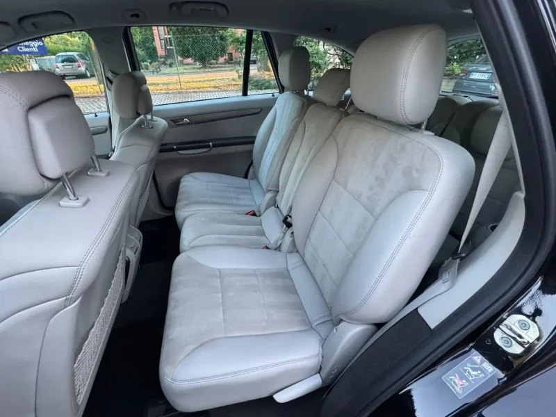 Mercedes-Benz Classe R R 350 cdi Premium 4matic 265cv 7p.ti auto — foto 12