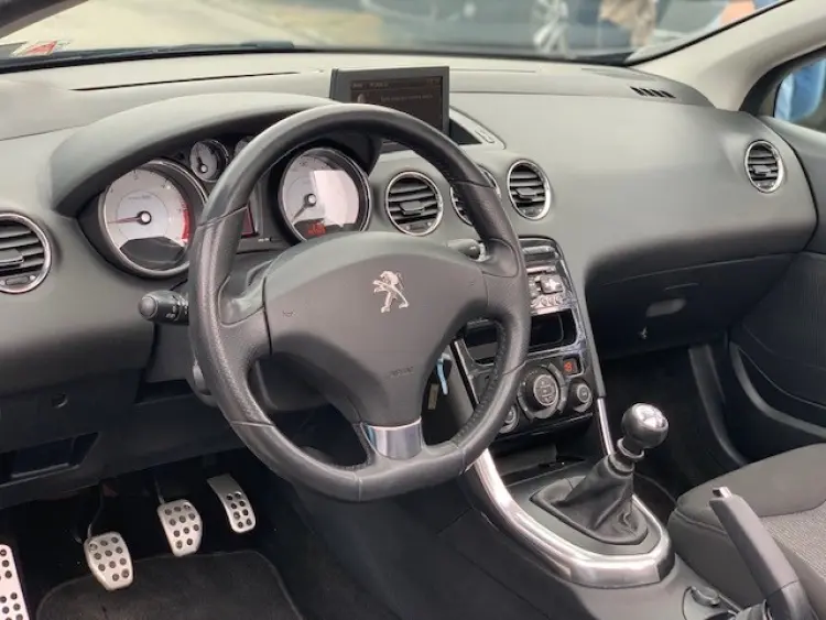 Peugeot 308 — foto 4