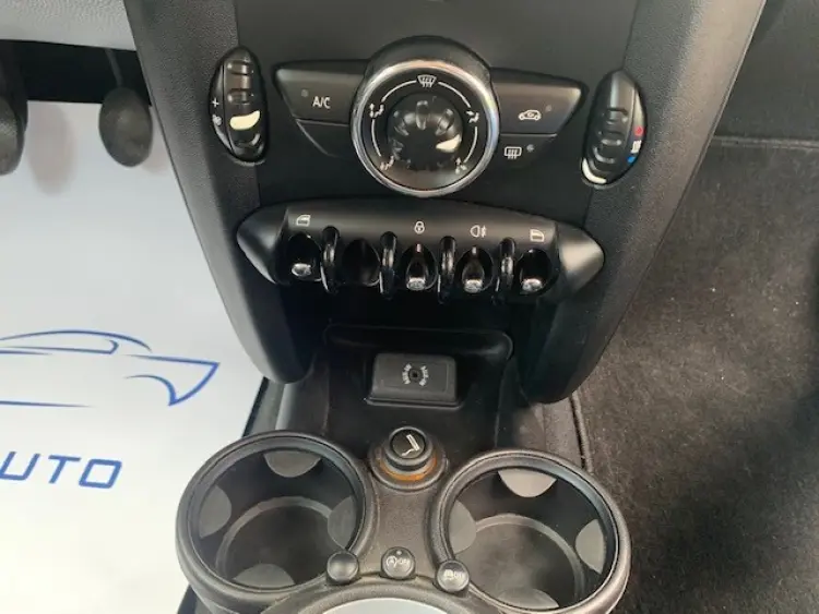Mini One — foto 4