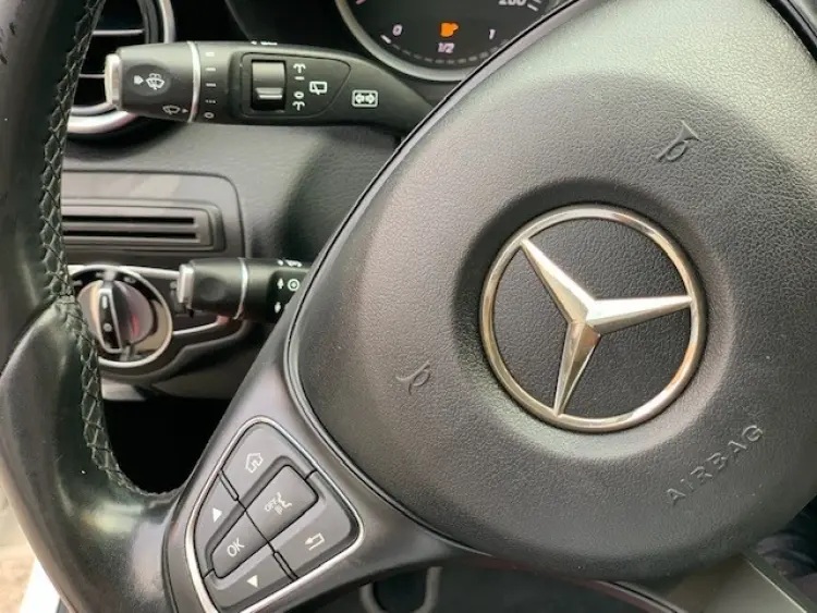 Mercedes-Benz C-Classe — foto 4