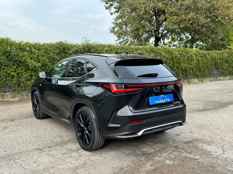 Lexus NX 450h+ 2.5 phev F-Sport 4wd 309cv e-cvt - foto 5