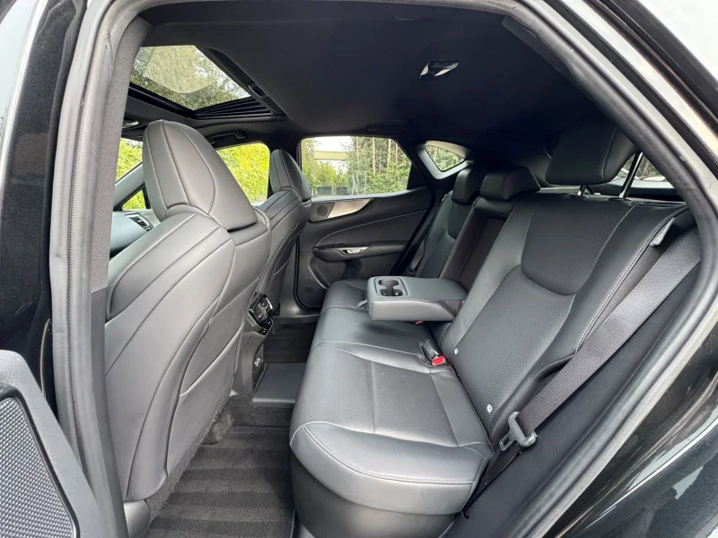 Lexus NX 450h+ 2.5 phev F-Sport 4wd 309cv e-cvt - foto 17