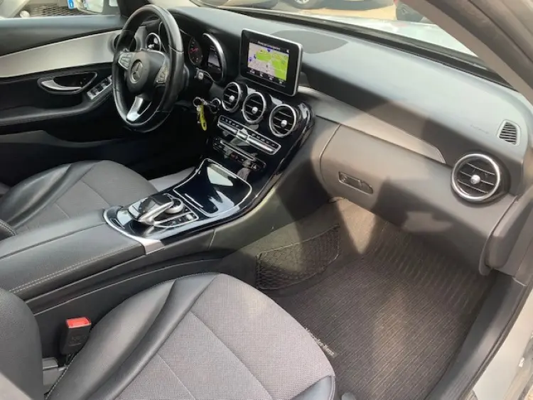 Mercedes-Benz C-Classe — foto 11
