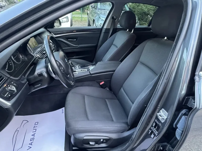 BMW Serie 5 520d F10 Berlina Luxury 190cv — foto 14
