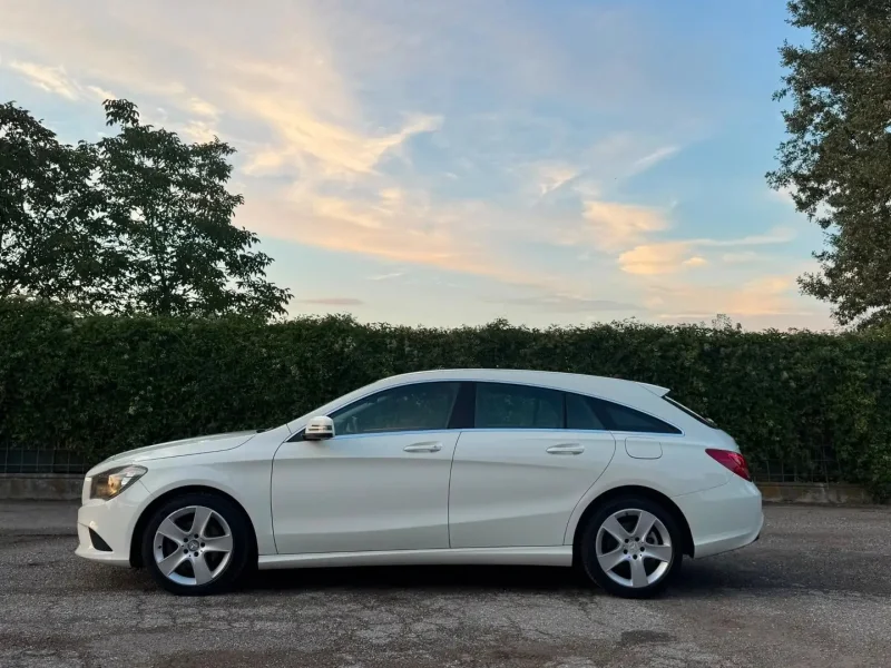 Mercedes-Benz CLA 180 d Executive FL — foto 3