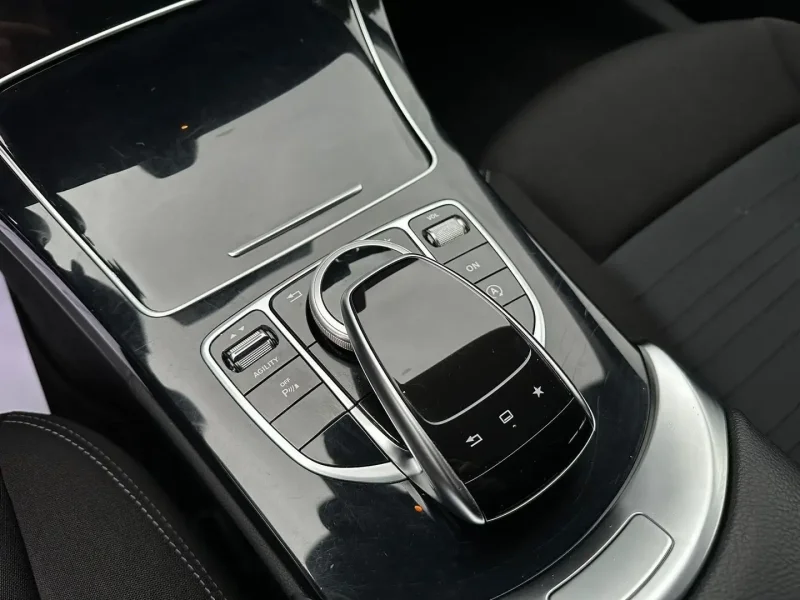 Mercedes-Benz Classe C-S205 C 250 d S.W. Automatic Sport — foto 8