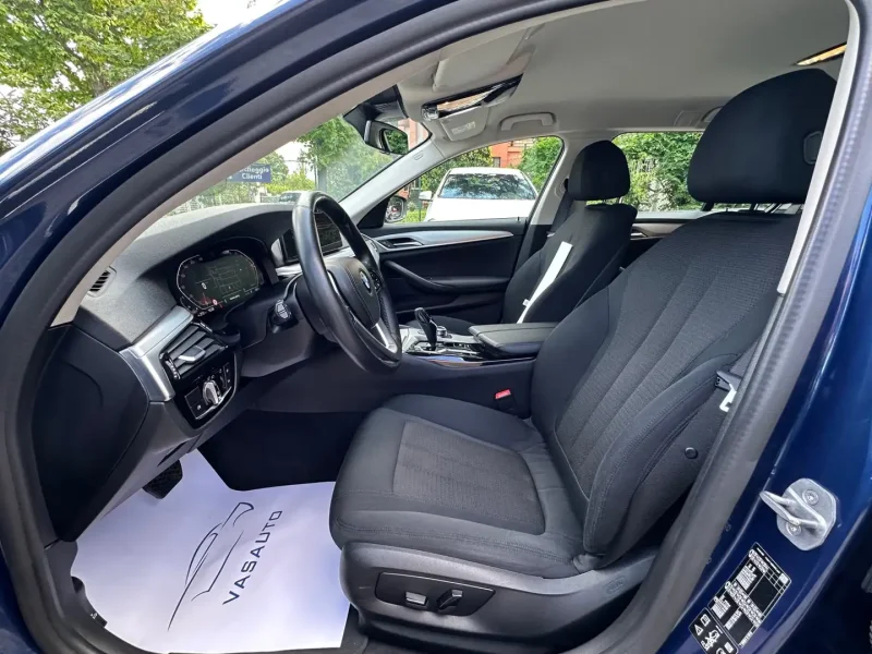 BMW Serie 5 530d 48V xDrive Touring Business — foto 7
