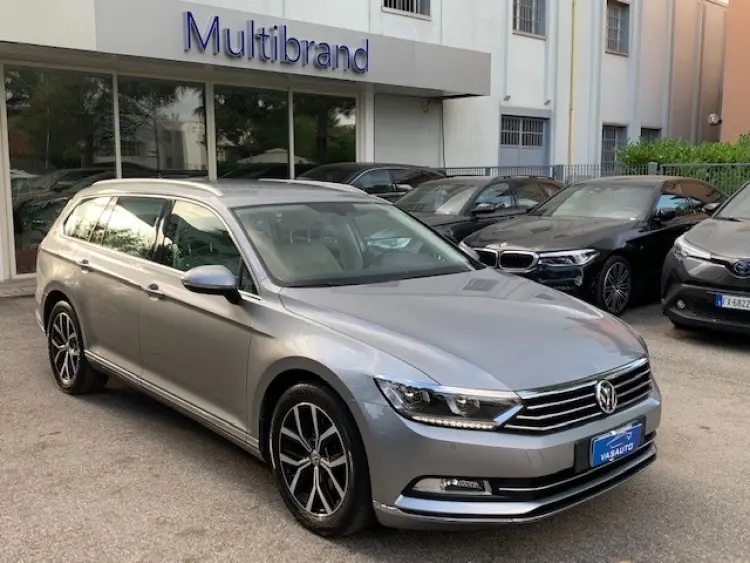 Volkswagen Passat Variant — foto 7