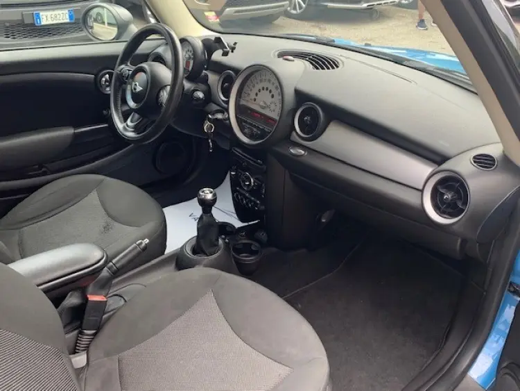 Mini One — foto 3