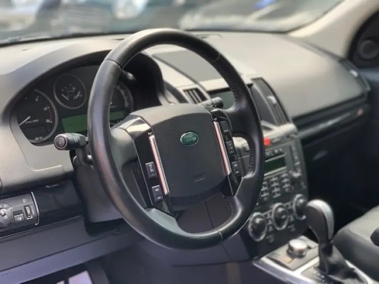 Land Rover Freelander — foto 1