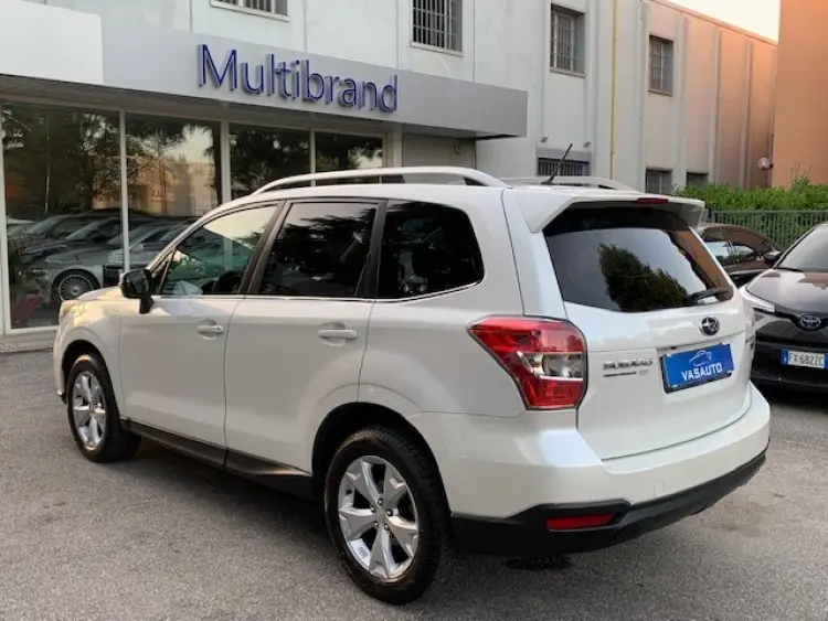 Subaru Forester — foto 9