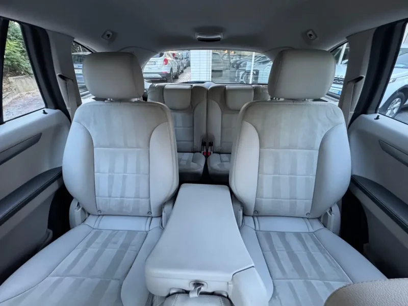 Mercedes-Benz Classe R R 350 cdi Premium 4matic 265cv 7p.ti auto — foto 13