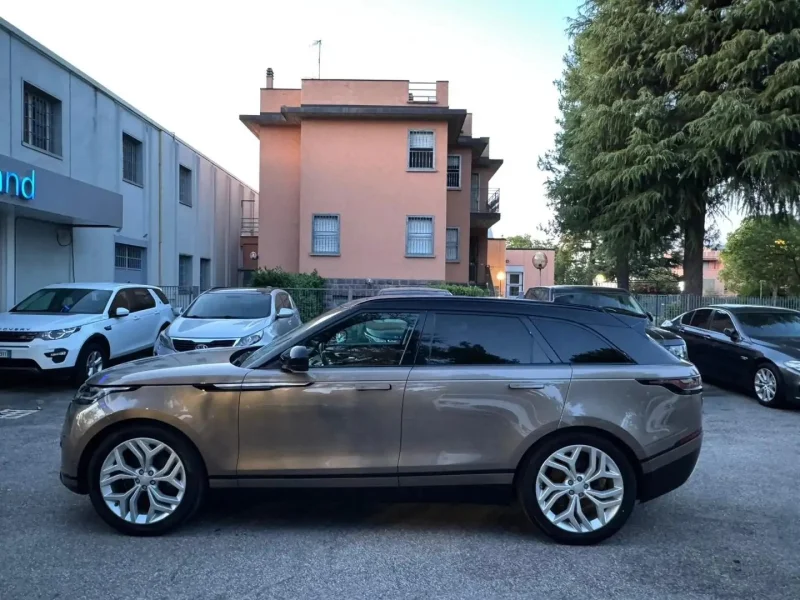 Land Rover Range Rover Velar 3.0 V6 SD6 300 CV HSE — foto 3