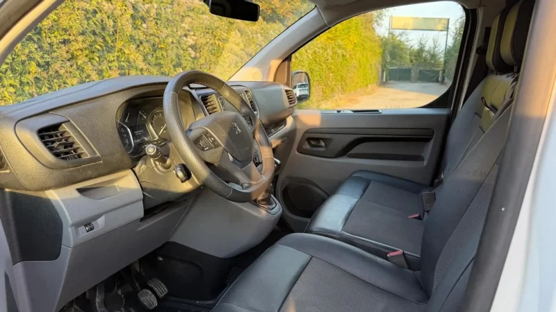 Peugeot Expert BlueHDi 115 S&S PC-TN Furgone Premium Compa — foto 9