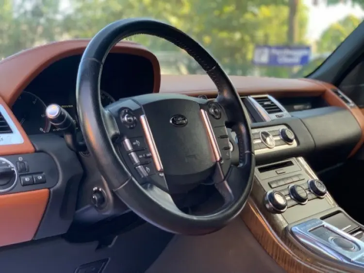 Land Rover Range Rover Sport — foto 9