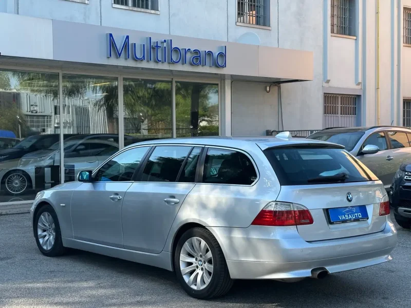 BMW Serie 5 E61 2007 Touring 520d Touring — foto 5