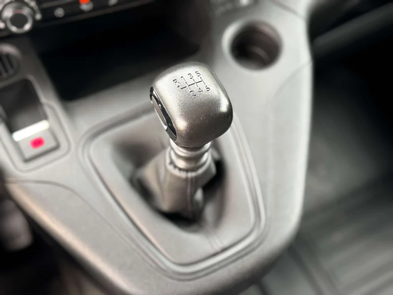 Toyota ProAce City 1.5D 130cv S&S L1 S Comfort - foto 12