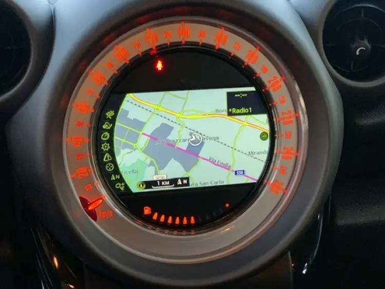 Mini Countryman — foto 4